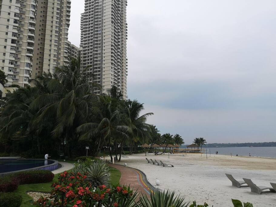 Country Garden Bay Point Homestay By Easyhomestay Джохор-Бару Экстерьер фото